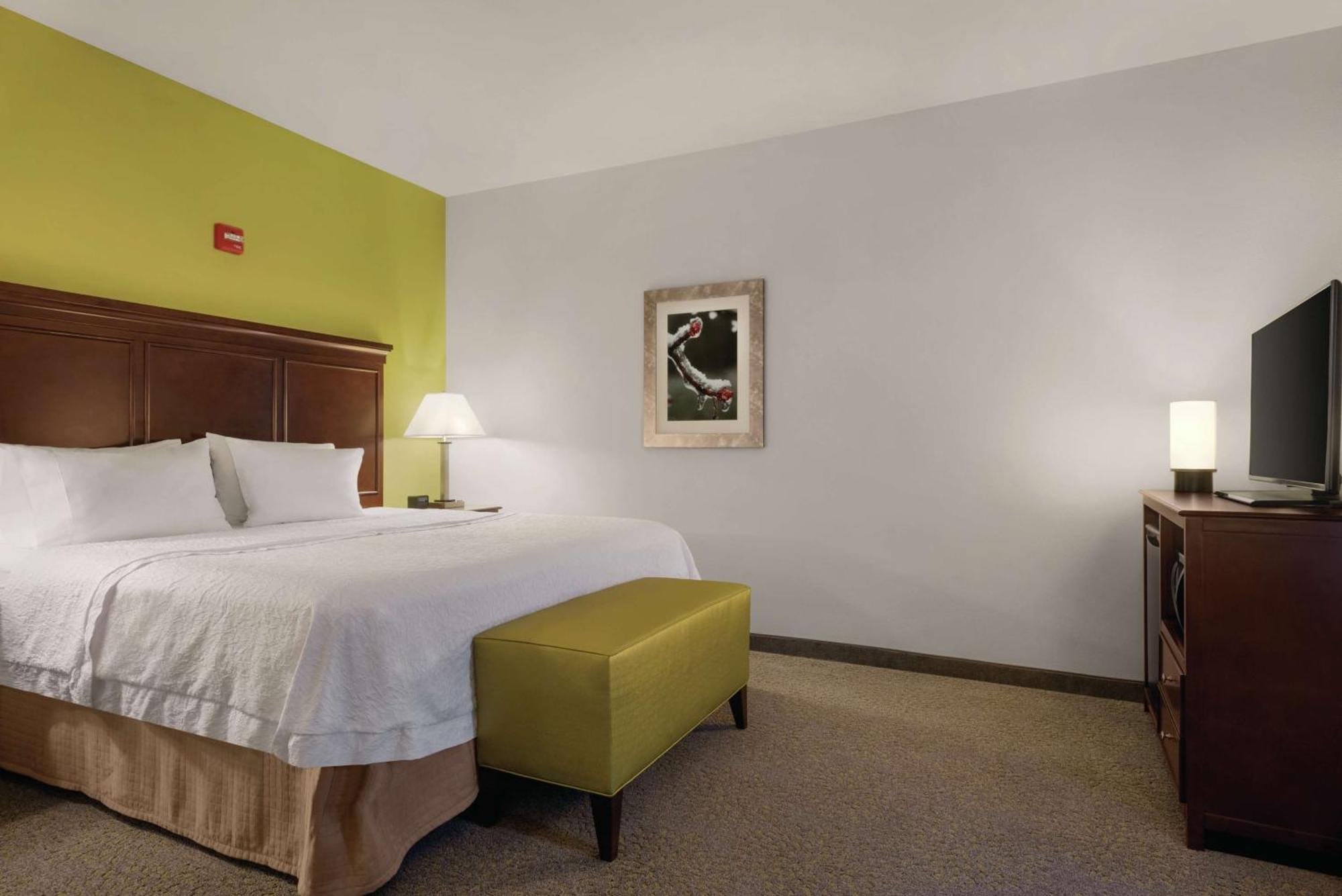 Hampton & Mishawaka/south Bend At Heritage Square Hotel South Bend