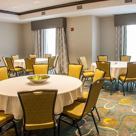 Hampton Inn & Suites Mishawaka / South Bend at Heritage Square 