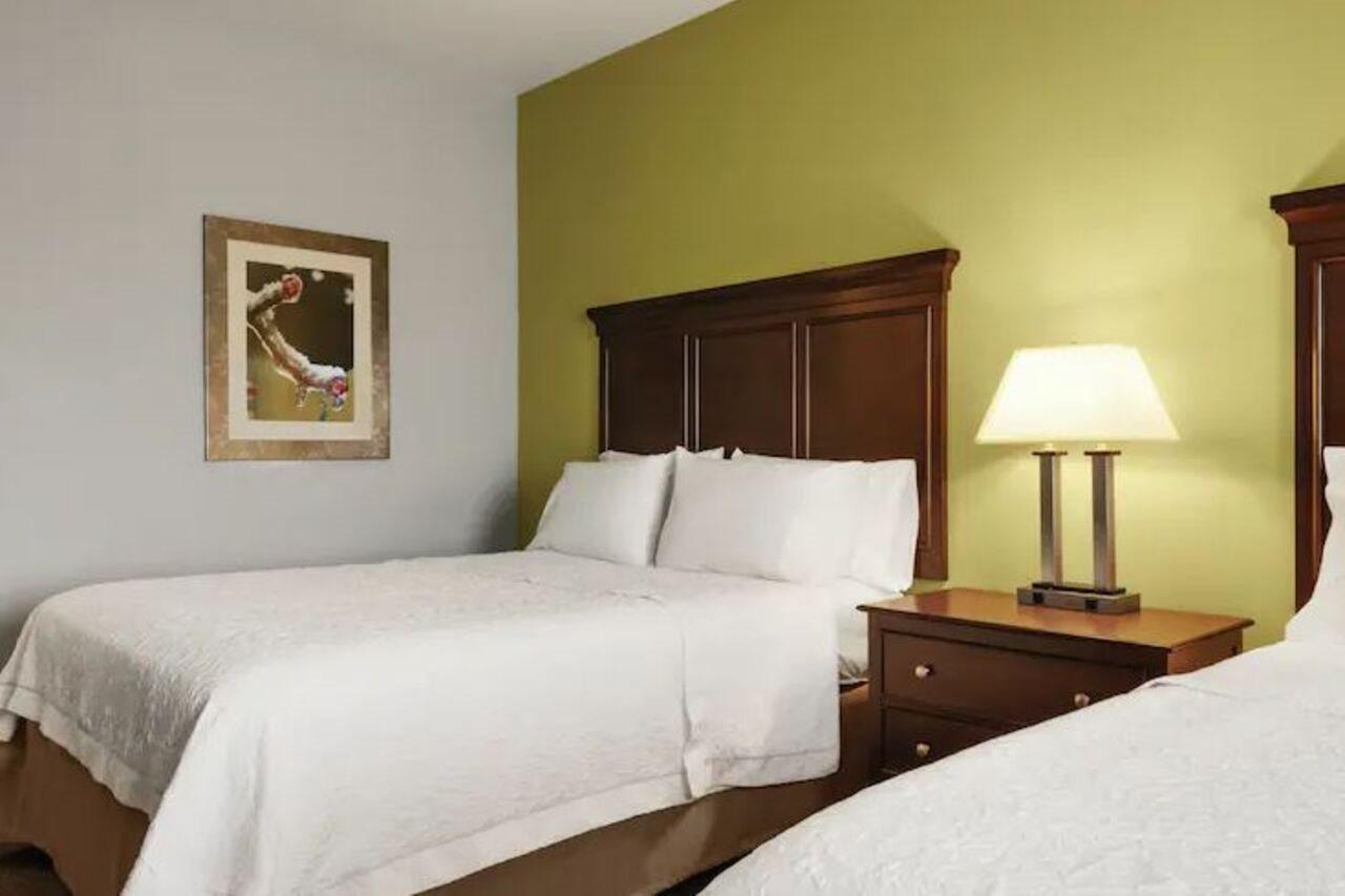 Hampton & Mishawaka/south Bend At Heritage Square 3* South Bend