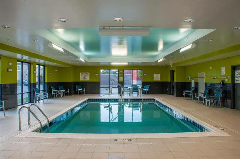 Hampton & Mishawaka/south Bend At Heritage Square Hotel 3*